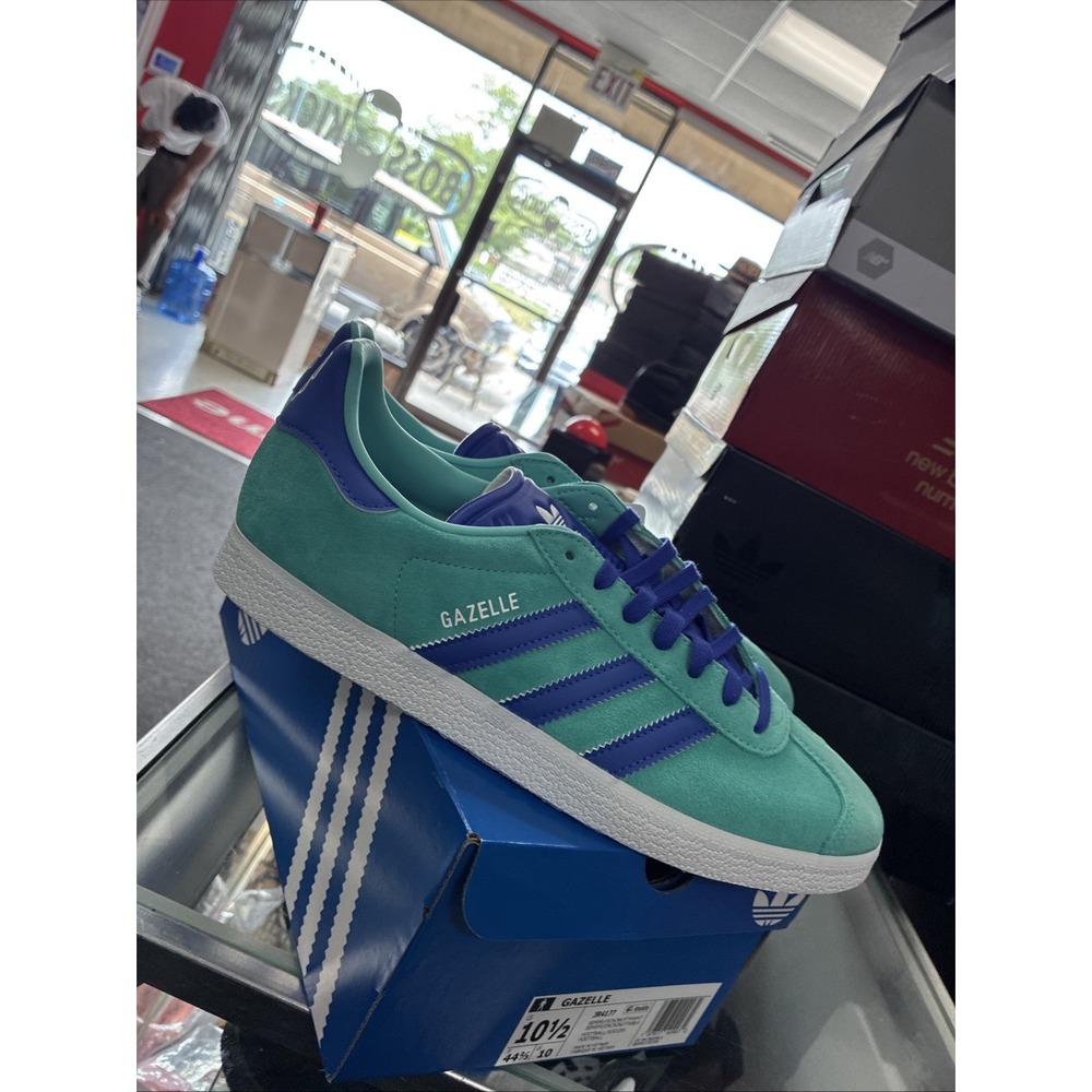 Men's Adidas Originals x 2025 MLS Gazelle Archive New SZ 10.5 DS With Box 📦